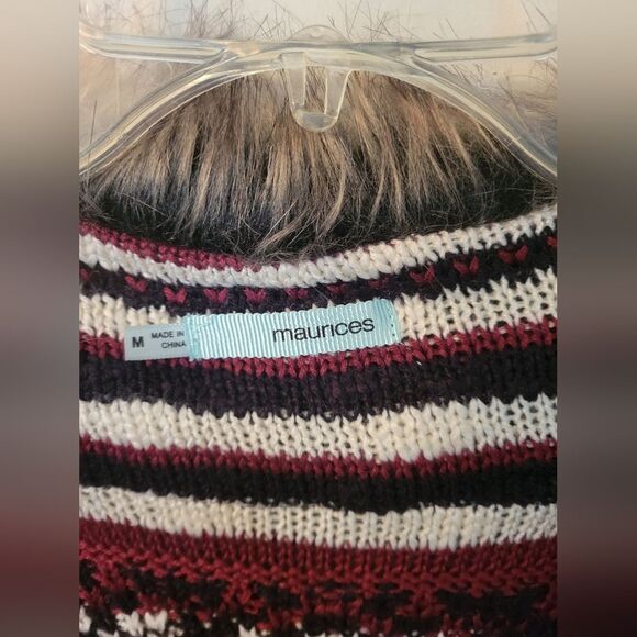 Matrices Aztec print knit vest with faux fur collar size M - Picture 3 of 4